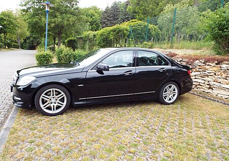 Mercedes-Benz C 350 4MATIC AVANTGARDE AMG