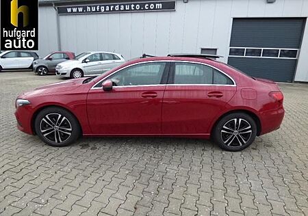 Mercedes-Benz A 200 Premium Type Fahrassist AHK Standheizung Pano