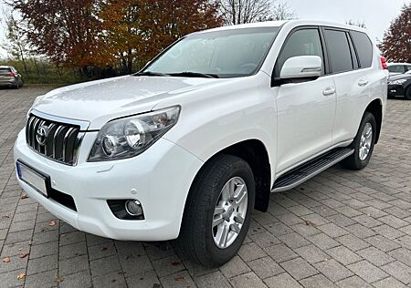 Toyota Land Cruiser 3.0 D-4D Executive Automatik Ex...