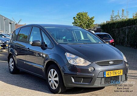 Ford S-Max 2.0-16V 7-Persoons