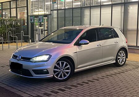 VW Golf Volkswagen 7 2.0 TDI **R-Line**ACC**DSG**Allstar**Navi