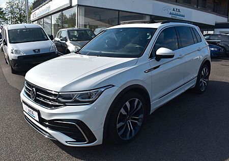 VW Tiguan Volkswagen R-Line 4Motion *PANO*SITZHZ*ACC*VOLL!!!