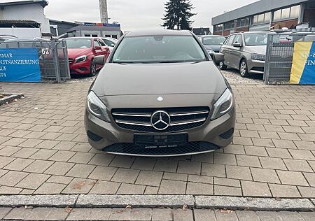 Mercedes-Benz A 220 A CDI / d BlueEfficiency