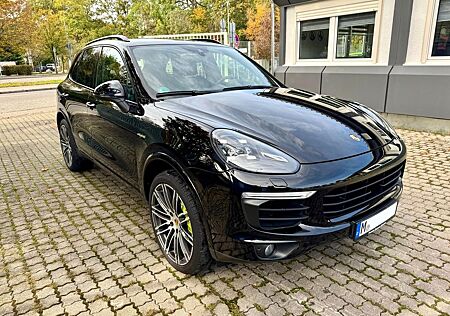Porsche Cayenne S E-Hybrid Platinum Edition Platinum...