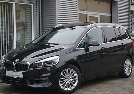 BMW 2er 220i Gran Tourer Sport Line DriAsPl ACC Pano HUD