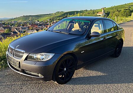 BMW 330xi / KLIMA / TEMPOMAT / ALU ALLWETTER
