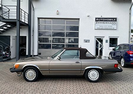 Mercedes-Benz SL 560