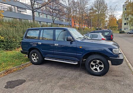 Toyota Land Cruiser HZJ 80 *KLIMA*ORIGINALLACK*LEDER