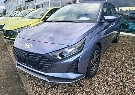 Hyundai i20 gebraucht kaufen Hyundai i20 1,2i Select ALU Kamera Navi PDC Sitzheizung
