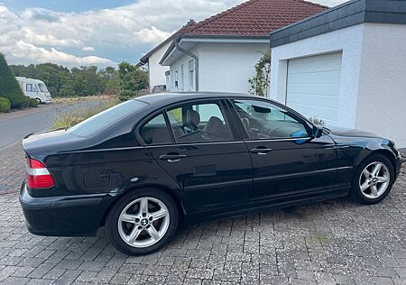 BMW 325i -