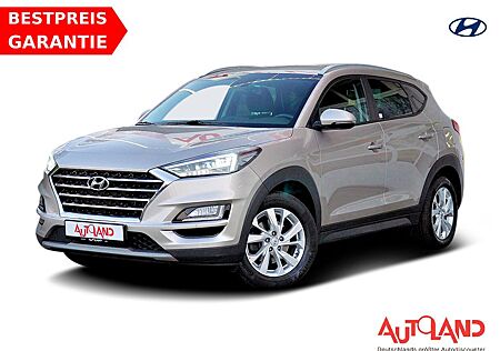 Hyundai Tucson 1.6 Style 4WD LED Navi Kamera PDC DAB