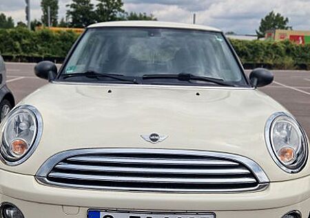 Mini ONE , Pano,Sitzh.Klimaaut.