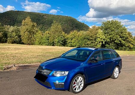 Skoda Octavia RS 2.0 TDI DSG Combi