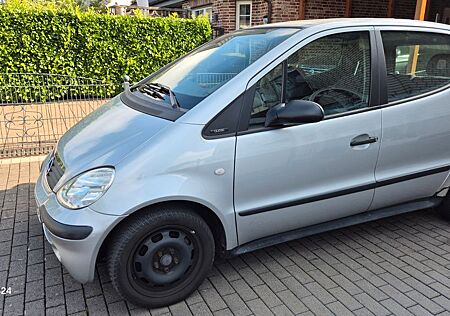 Mercedes-Benz A 160 Automatik*Panoramadach