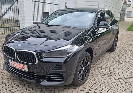 BMW X2 Baureihe sDrive 18 d Advantage Plus