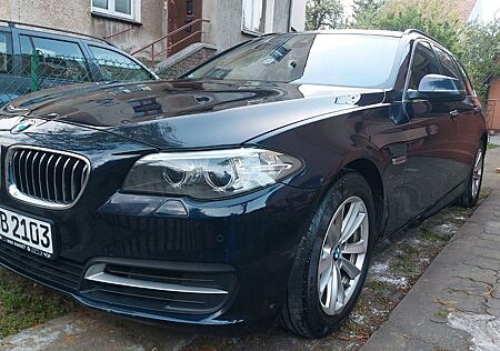 BMW 530d Touring A -