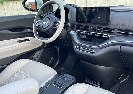 Fiat 500E Cabrio La Prima JBL UPE.44.TEUR 1Hd wieNEU!