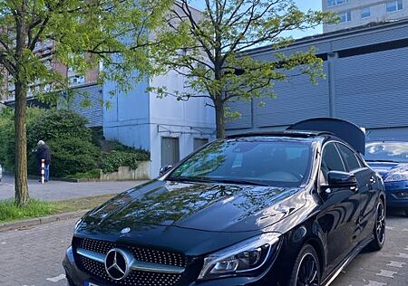 Mercedes-Benz CLA 180 AMG Line AMG Line