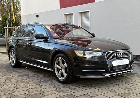 Audi A6 Allroad 3.0 TDI quattro 230kW Navi/Pano/AHK