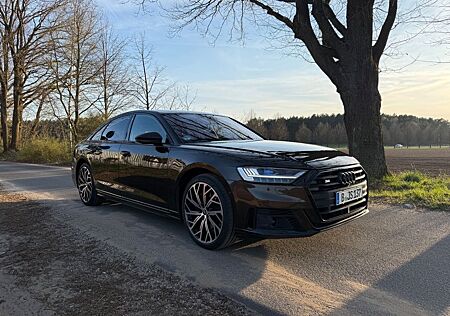 Audi S8 Individual Head Up NP 184300€ Garantie