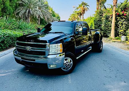 Chevrolet Silverado 3500HD*V8*LUFT*4X4*LEDER*NAVI*AHK*1HAND*CARFAX