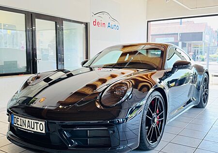 Porsche 911 Urmodell 911 Carrera 4 GTS