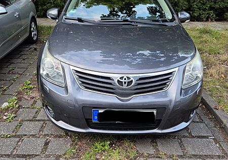 Toyota Avensis Combi Executive 1.8 Valvematic Executive