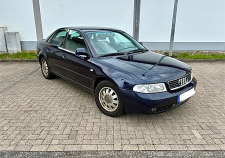 Audi A4 1.8 -