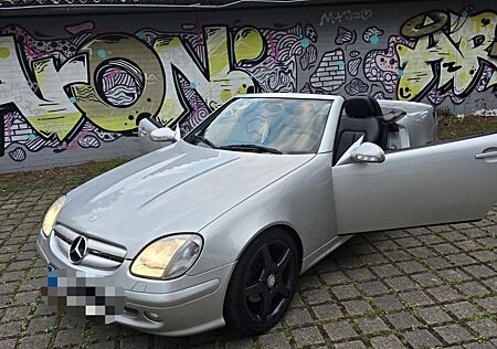 Mercedes-Benz SLK 320 -silber metallic Automatik TÜV neu