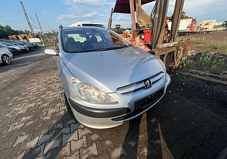 Peugeot 307 Break Grand Filou Cool 110 Grand Filou Cool
