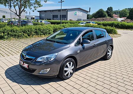 Opel Astra J 1.4 Lim. 5-trg. Edition