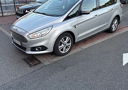 Ford S-Max 2,0 EcoBlue 110kW Titanium Auto Titanium