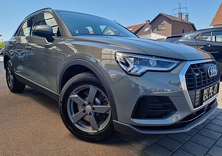 Audi Q3 40 quattro Sport Aut. Leder Navi Virtual LED