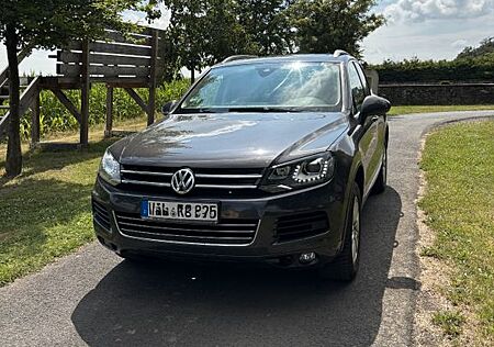VW Touareg Volkswagen 3.0 V6 TDI
