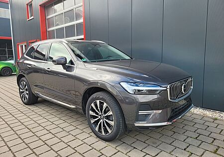 Volvo XC 60 XC60 2.0 Mild-Hybrid Plus Bright 2WD Leder