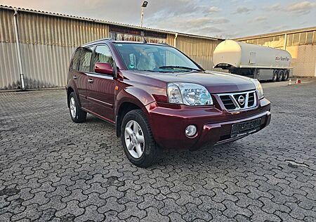 Nissan X-Trail 2.2 dCi/TÜV/KLIMA/EL FENSTER/PANO/AHK