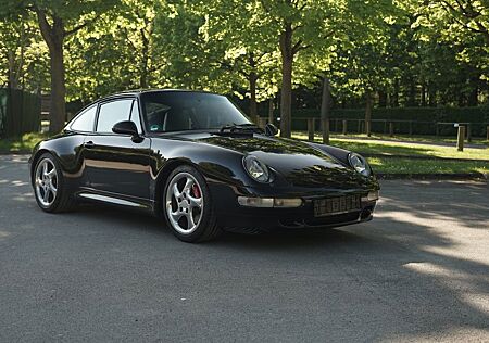 Porsche 993 Carrera 4S Coupé X51 WLS 3.8L 300PS