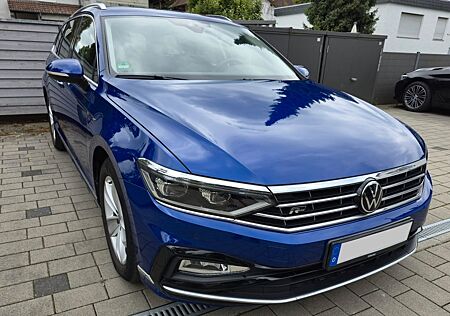 VW Passat Variant Volkswagen Passat 1.5 TSI Elegance R-Line IQ-LED