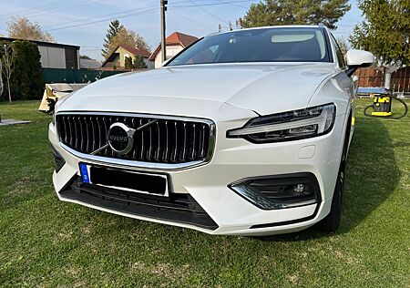 Volvo V60 D3 GT Inscription, AHK, Pilot Ass., Garantie