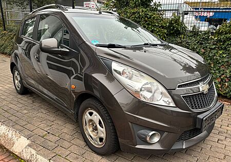 Chevrolet Spark LT