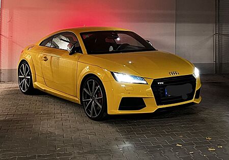 Audi TTS Coupe 2.0 TFSI S tronic quattro -