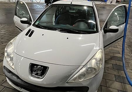 Peugeot 206 1.1 60 Urban Style TÜV 05/27