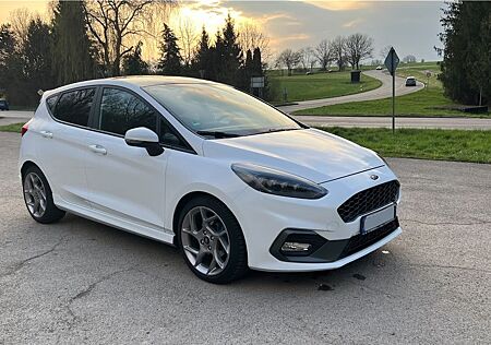 Ford Fiesta ST 1,5 EcoBoost mit Styling-Paket