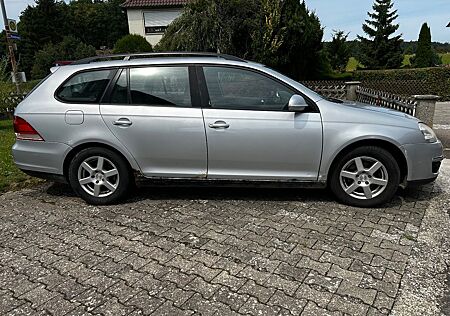 VW Golf Volkswagen 1.9 TDI Kombilimousine