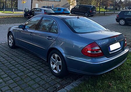Mercedes-Benz E 240 AVANTGARDE W211