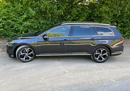 VW Passat Variant Volkswagen GTE *TÜV+Inspektion neu