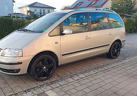VW Sharan Volkswagen 2.0TDI (DPF) Exclusive Edition Exclus...