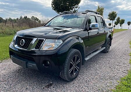 Nissan Navara gebraucht kaufen Nissan Navara Pickup Double Cab LE V6 4x4 LB