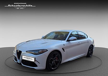 Alfa Romeo Giulia 2.9 MT6 QUADRIFOGLIO SAMMLER MANUEL