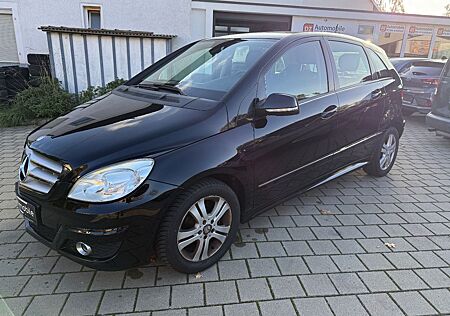 Mercedes-Benz B 150 B -Klasse SITZHEIZUNG KLIMA NAVI